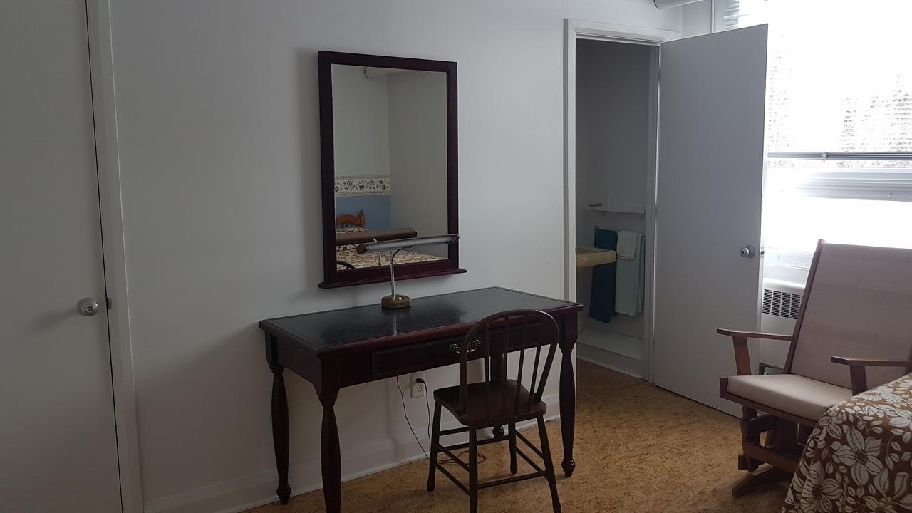 Domaine St-Viateur Hostel Amos Εξωτερικό φωτογραφία
