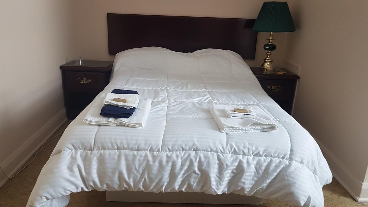 Domaine St-Viateur Hostel Amos Εξωτερικό φωτογραφία