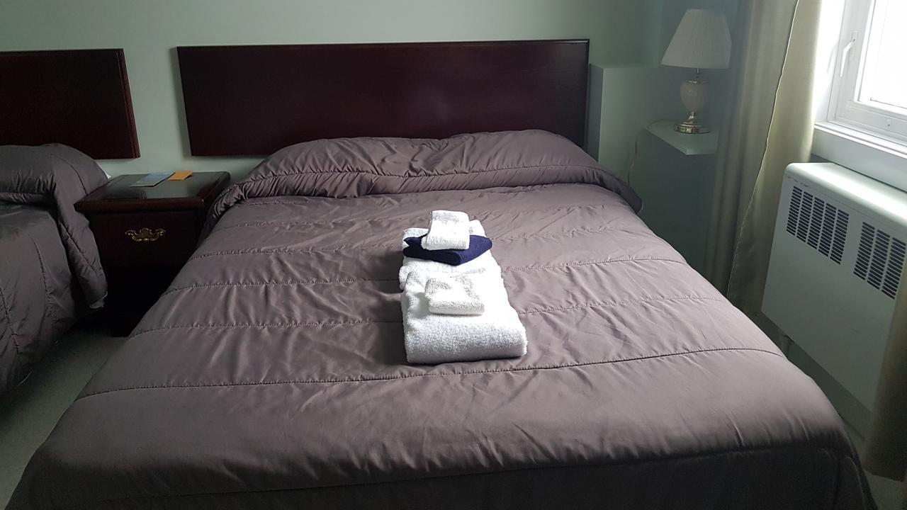 Domaine St-Viateur Hostel Amos Εξωτερικό φωτογραφία