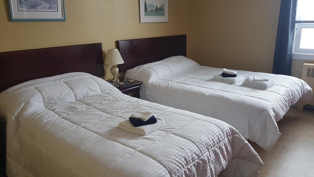 Domaine St-Viateur Hostel Amos Εξωτερικό φωτογραφία